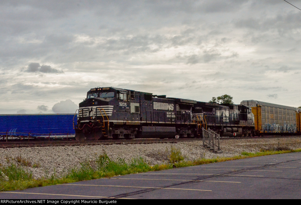 NS D9-40CW Locomotives